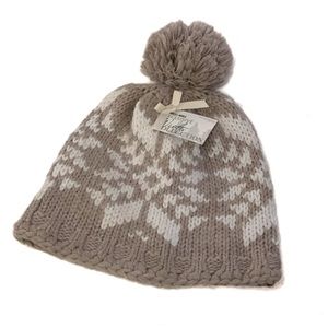NORDIC KNIT CAP Taupe Gray Hat Barnes Noble Stocking Pom White